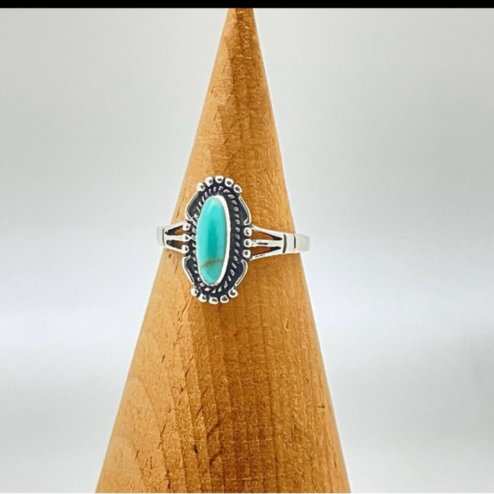 Authentic turquoise ring - Picture 2 of 3